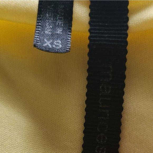 🌹 2/$15 Maurices Ruched Pastel Yellow Blouse Slee - Picture 3 of 13